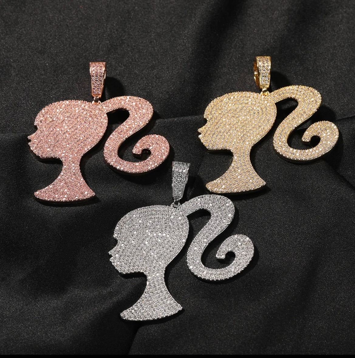 Barbie Pendant (or necklace)