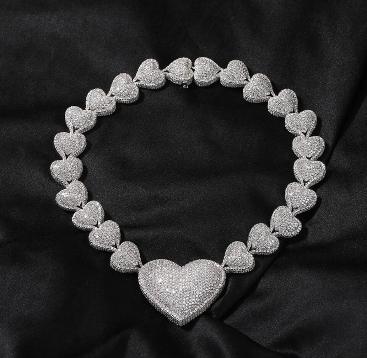 BIG HEART necklace (not the little one)