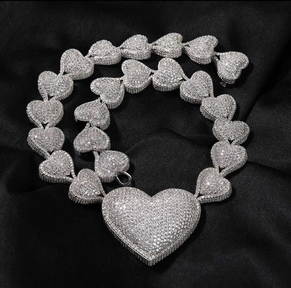 BIG HEART necklace (not the little one)